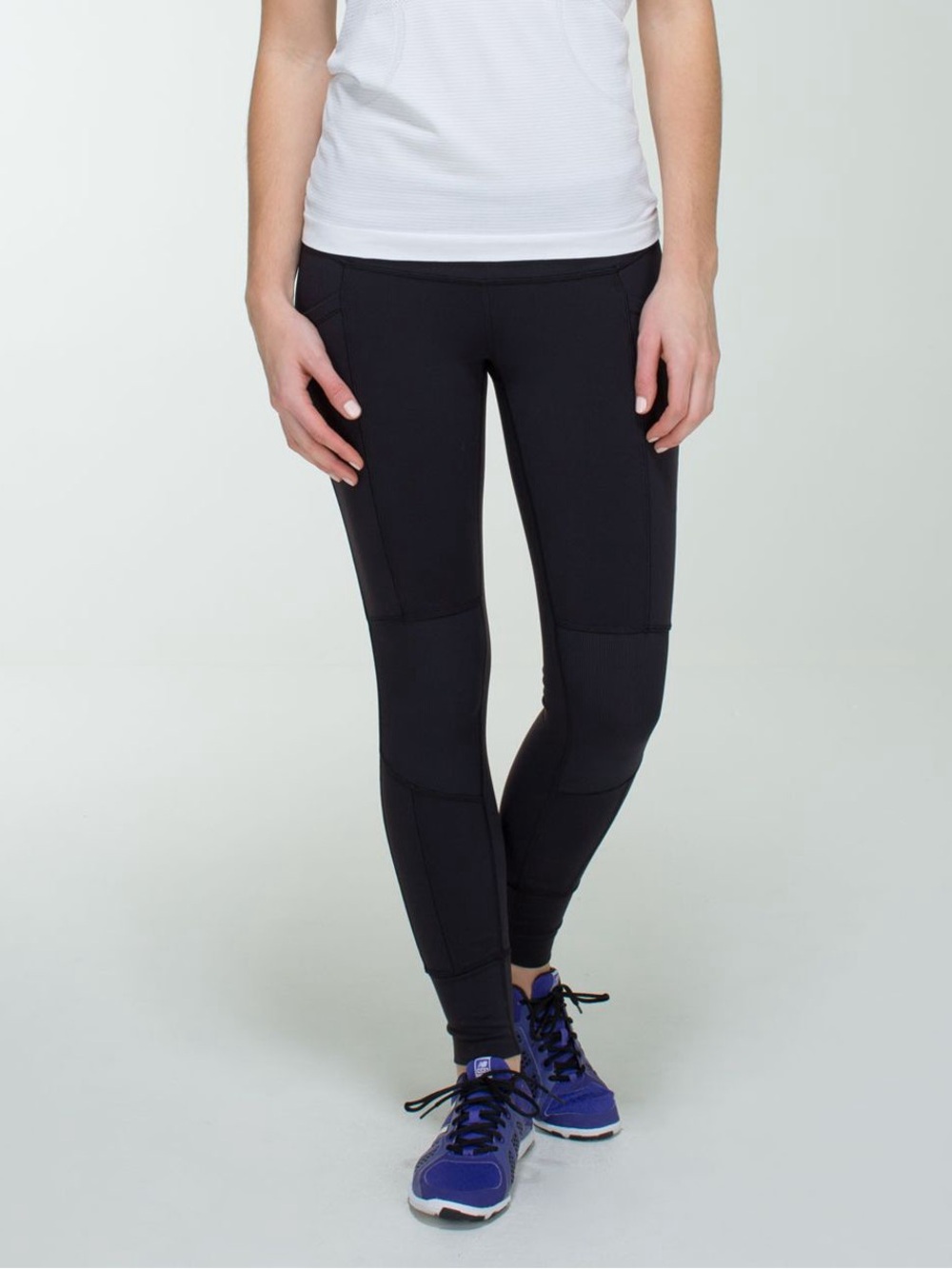 Lululemon Sun Salutation Pant *Full-On Luon
Black Leggings